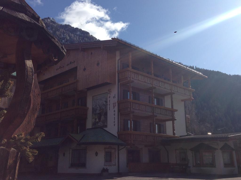 Hotel El Paster Pozza di Fassa Esterno foto