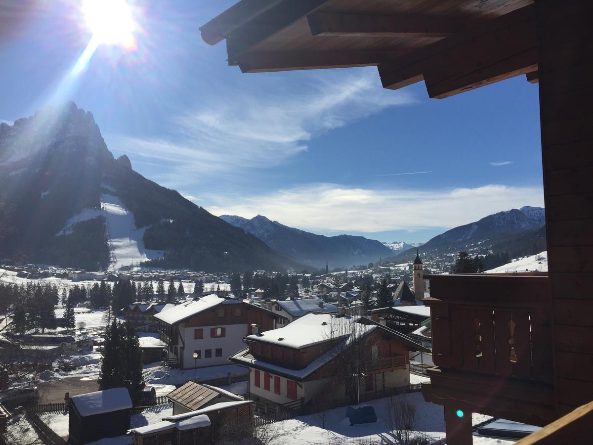 Hotel El Paster Pozza di Fassa Esterno foto